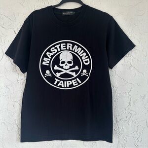 MASTERMIND JAPAN T Shirt Men Large Taipei Skull Crossbones Crew Neck